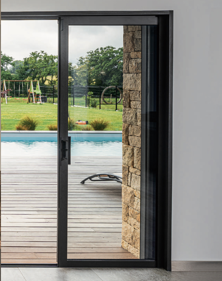 Coulissants à galandage en aluminium KLINE à Brouy dans l'Essonne - La Fermeture Parisienne project-slider-image