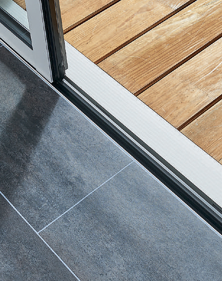 Baie coulissante en alu KLINE à Ris-Orangis (91) dans l'Essonne - La Fermeture Parisienne project-slider-image