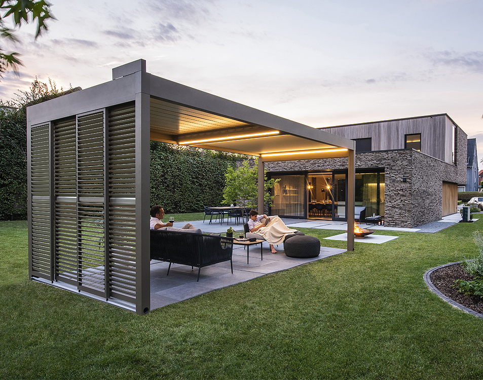 Pergolas toile à Dourdan (91) - La Fermeture Parisienne project-slider-image