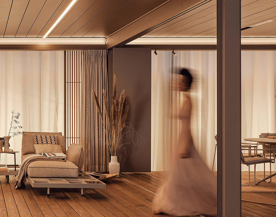 Pergolas haut de gamme à Gif-sur-Yvette (91) - La Fermeture Parisienne project-slider-image