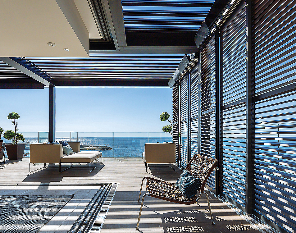 Pergolas bioclimatiques Camargue à Saclay (91) - La Fermeture Parisienne project-slider-image