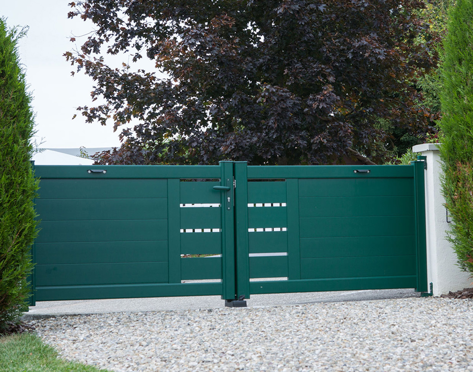 Portails aluminium à Longpont-sur-Orge (91) - La Fermeture Parisienne project-slider-image