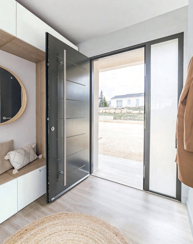 Porte d'entrée en acier BEL'M à Sainte-Geneviève-des-Bois (91) - La Fermeture Parisienne project-slider-image