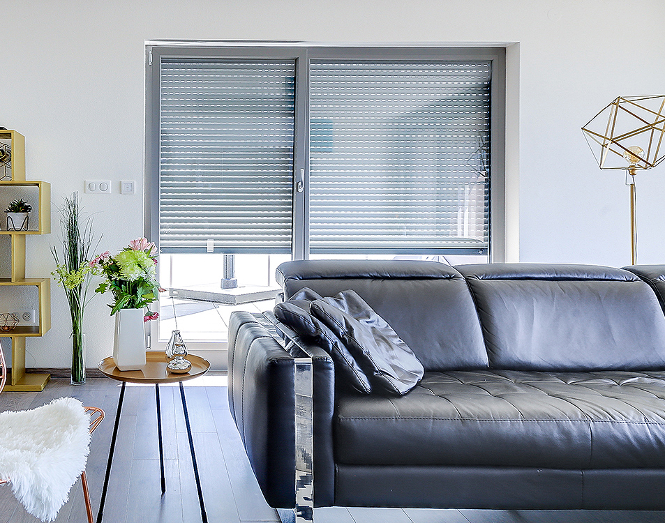 Volets roulants Traditionnels en tunnel à Égly (91) - La Fermeture Parisienne project-slider-image